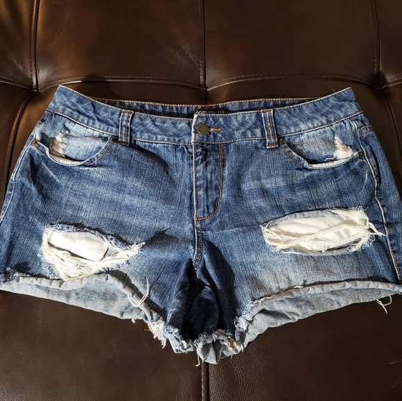 Forever 21+ Distressed Shorts - Picture 1 of 4